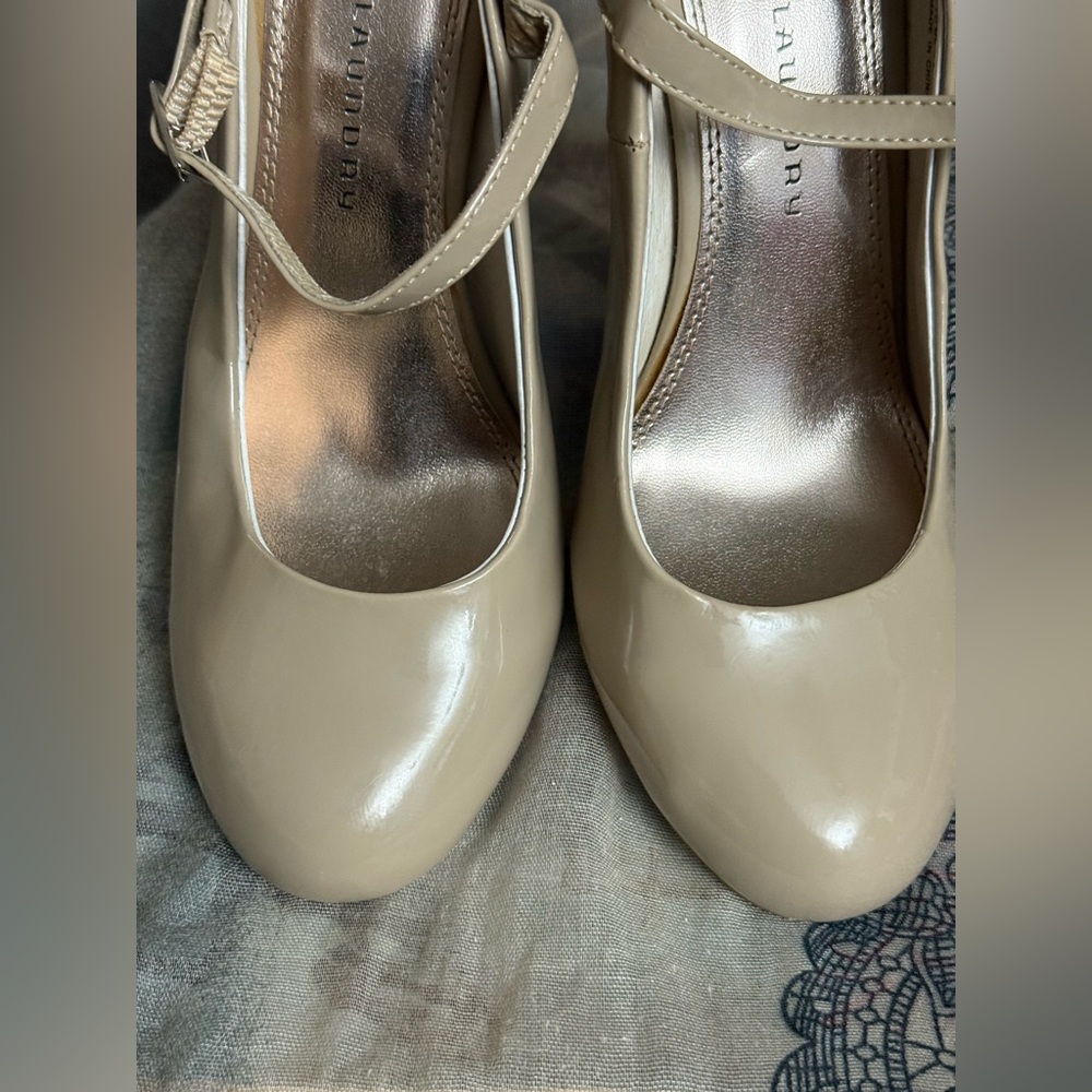 Patent Leather Chinese Laundry heels.  *Like new!!**  F*ck me pumps!!! - Picture 2 of 14